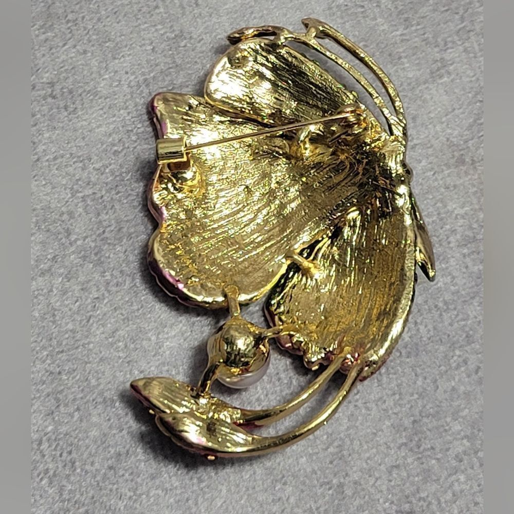 Austrian Crystal Butterfly Brooch‎ - Picture 6 of 8